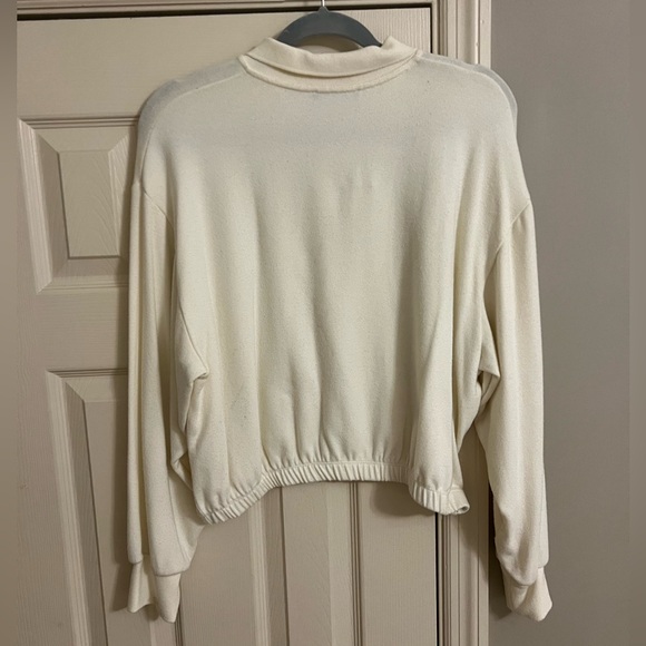 Zara 2 button top - Picture 4 of 4